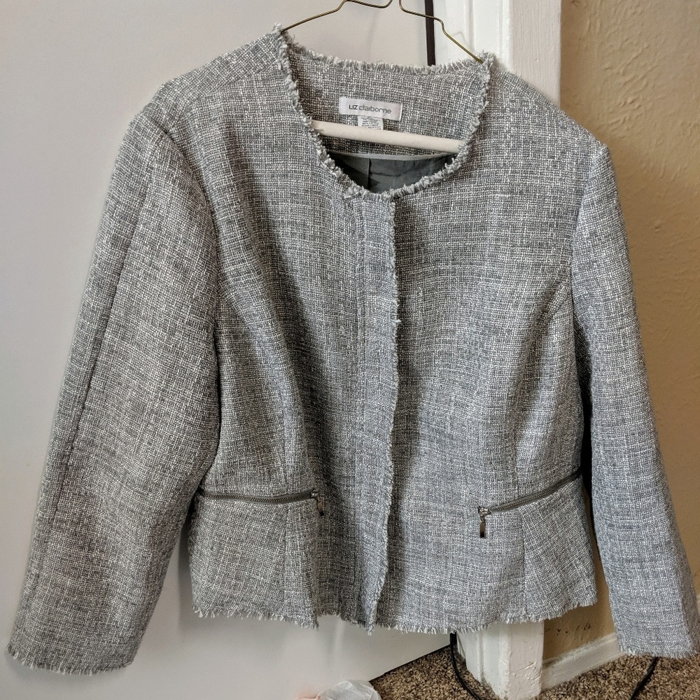 Liz Claiborne Women's Light Grey Golf Blazer